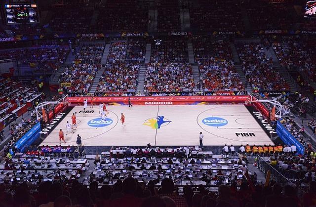 Seis que sue�an con la sede