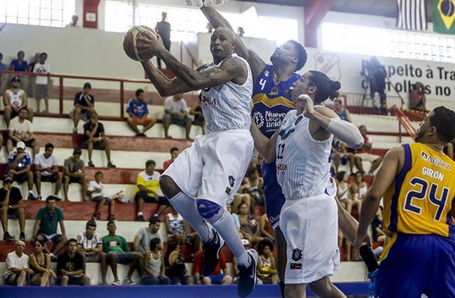 Pe�arol dio un enorme primer paso