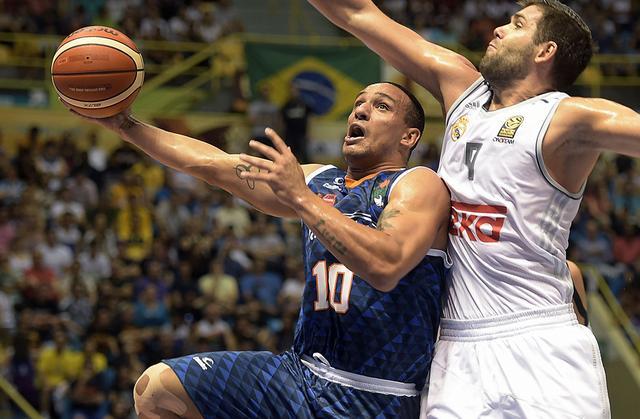 Baur�, Mogi das Cruzes y Malv�n, los obst�culos de Quimsa rumbo a la Final Four