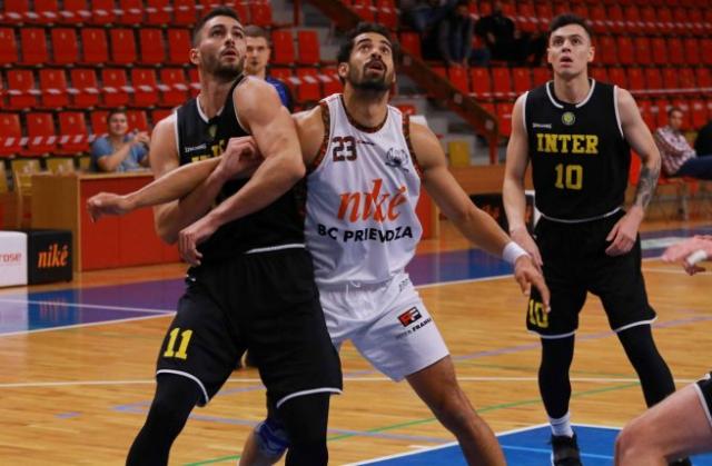 Lautaro L�pez brill� en Eslovaquia