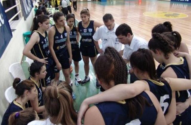 Argentina super� al local