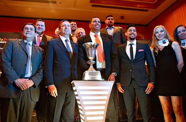 Lleg� a M�xico la Copa Naismith