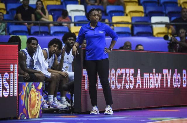 Qui�n es Edniesha Curry, la DT mujer de la Americup