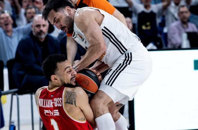 Olympiacos y Vildoza siguen en carrera