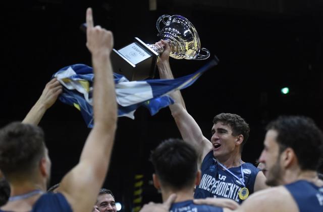 For�neos y experimentados en escena