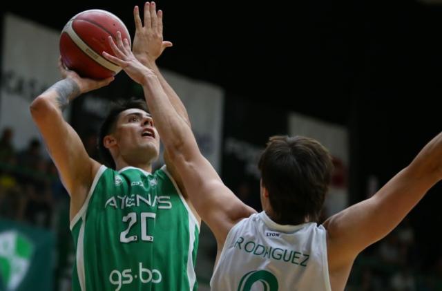 Lema: "En los �ltimos partidos lo m�s importante fue la defensa"