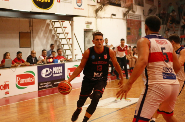 San Isidro dio el golpe y baj� al l�der