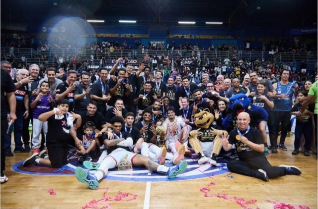 Corval�n y Franca gritaron campe�n en Brasil