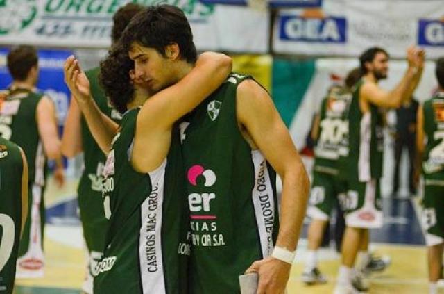 Atenas reaccion� a tiempo y se llev� el primero