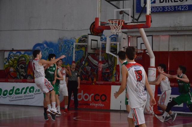 Independiente sube pelda�os en menores