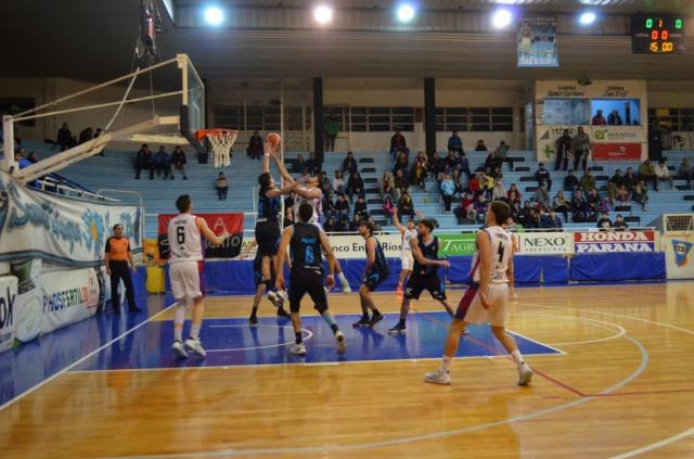 El primero por Paran�