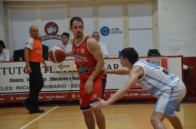 Sur A y B: Racing va por el uno, Pilar celebr� en casa