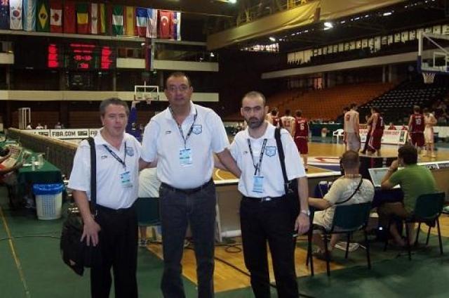 Zanni: �Si no se cambia se cae la Liga�