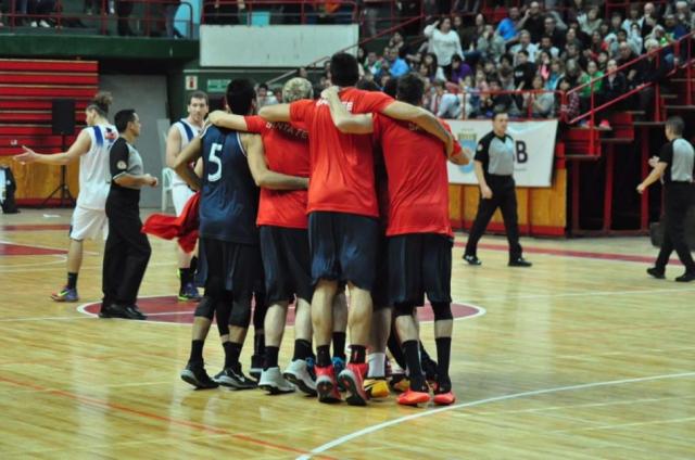 Santa Fe y Neuqu�n en el cara a cara final