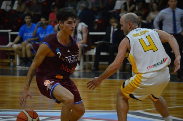 Salta Basket aplast� a Central de Ceres
