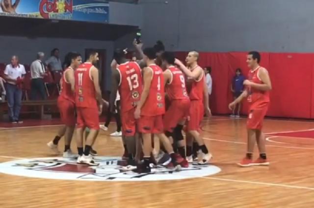 Viedma con cierre, La Uni�n y Espa�ol salen del fondo