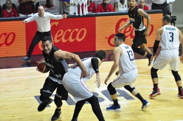 La mano de Ort�z apag� el incendio