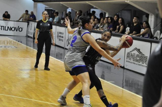 Rocamora y Ol�mpico se metieron en playoff