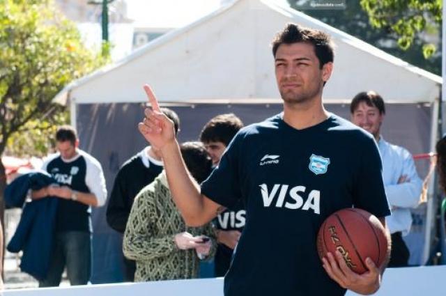 Carlos Delfino ya es uno m�s