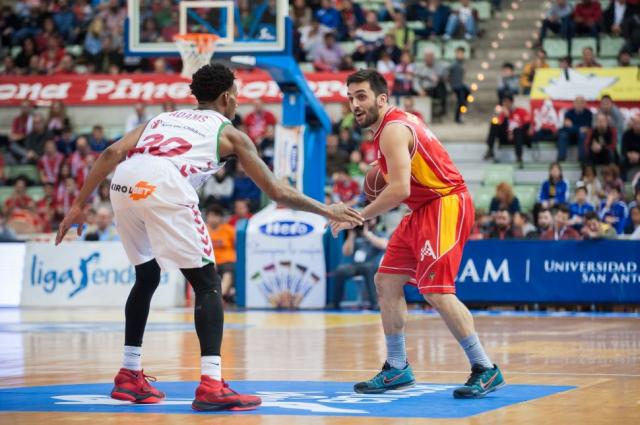 El peque�o matador ataca de nuevo