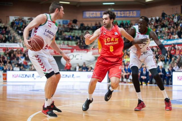 El peque�o matador ataca de nuevo