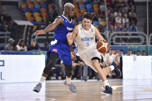 Argentina dej� el coraz�n en el arranque