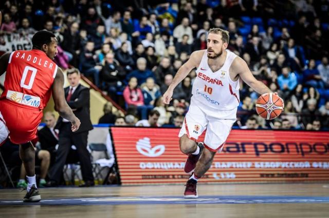 Espa�a, Lituania e Italia llenos de sonrisas