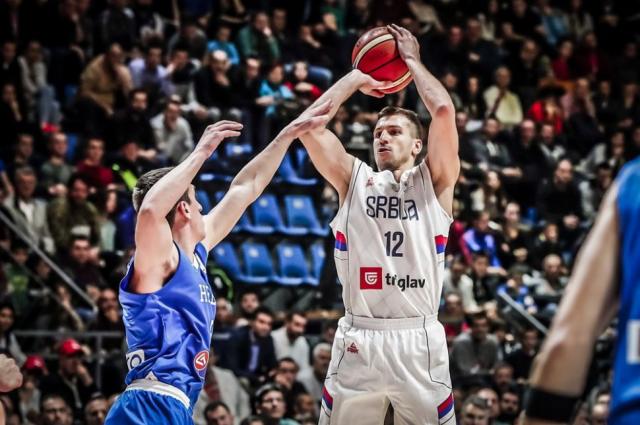 Serbia encendi� motores, Georgia con vida