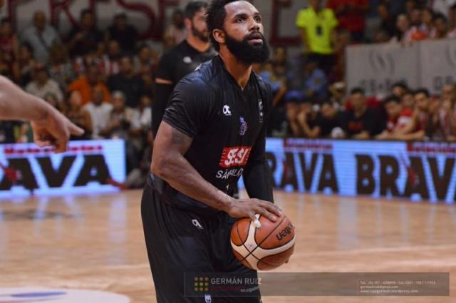 Instituto pis� m�s firme y habr� tercero