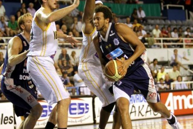 Acorralado sac� lo mejor de si