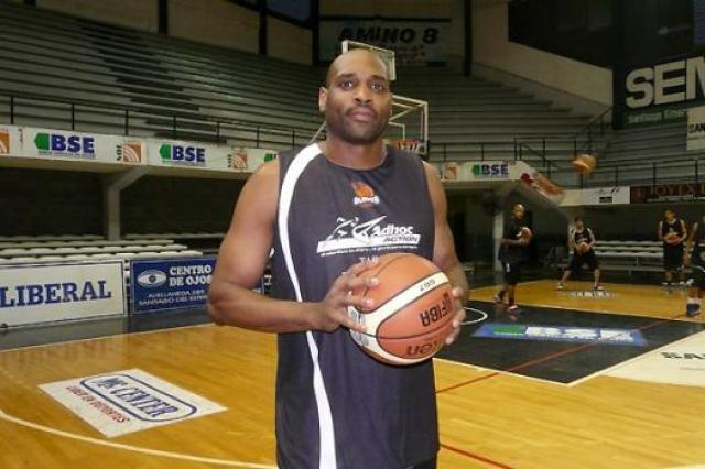 Ol�mpico ya tiene a Clancy