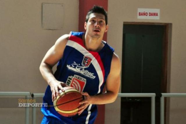 Sandes: �Todav�a no pienso en los amistosos�