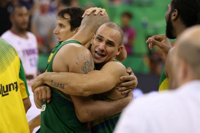 Brasil arranc� con todo