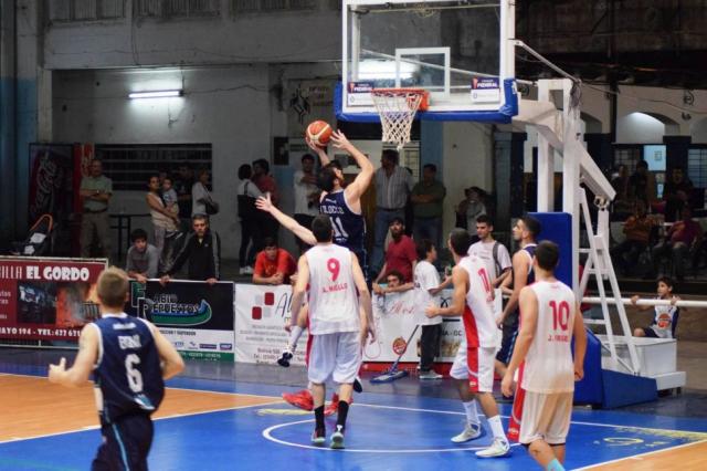 Cuatro pasajeros m�s