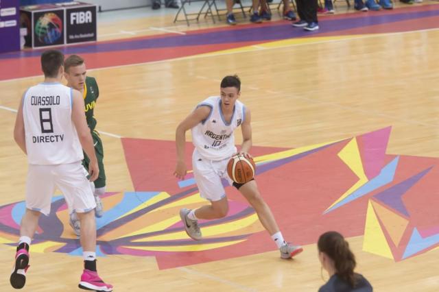 Pas� r�pido el primer tren