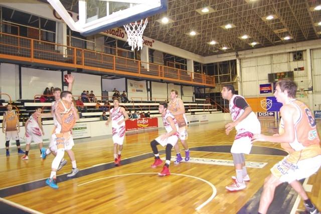 Bahiense sac� diferencia afuera