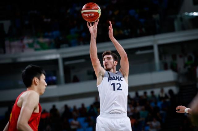 Francia peg� justo para sacarse de encima a China