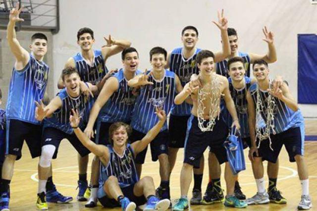 El U17 toma vuelo en 4� de final
