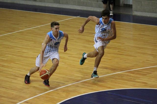 Lorio y Bar�n los mejores del debut