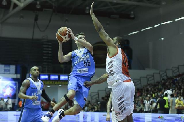 La Uni�n se vuelve con un triunfo