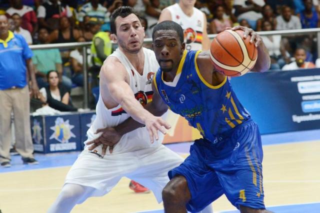 San Mart�n perdi� con Cimarrones y qued� complicado