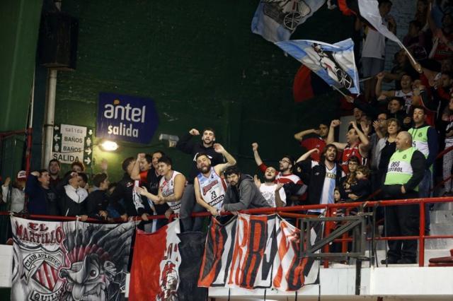 Pinheiros se lo llev� con autoridad