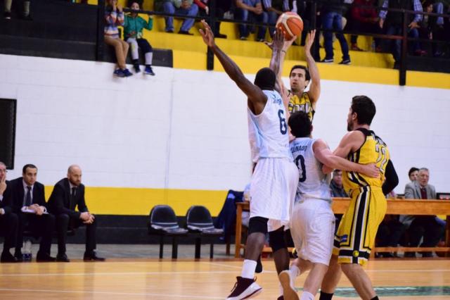 Tambi�n crece de gira