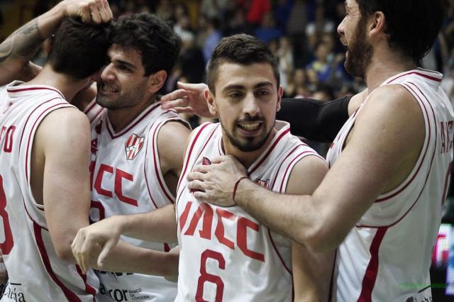 Amicucci: �Tenemos un equipo con mucho compromiso y entrega�