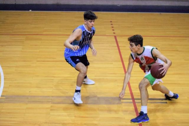 Bahiense y Uni�n se afirman en U19
