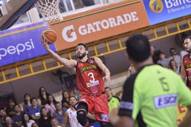 Pis� fuerte en casa