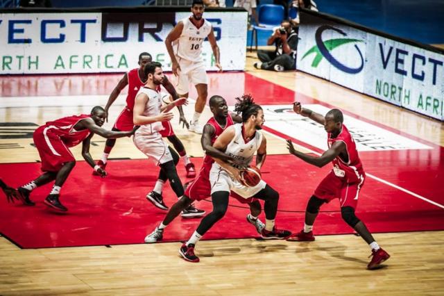 Nigeria y Tunez firmes en �frica