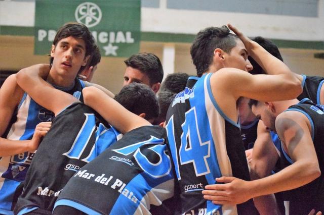 Uni�n y Libertad a la carga por el U19