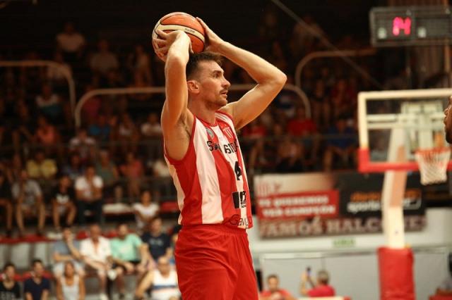 San Isidro y Villa San Mart�n a la expectativa