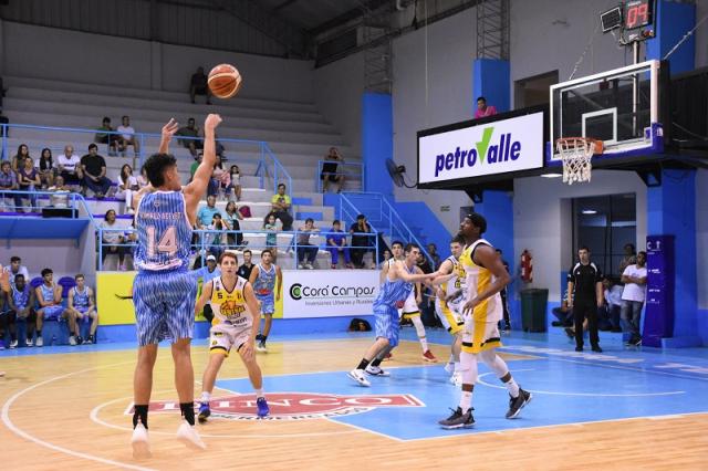 Ober� y Centro Espa�ol dicen presente